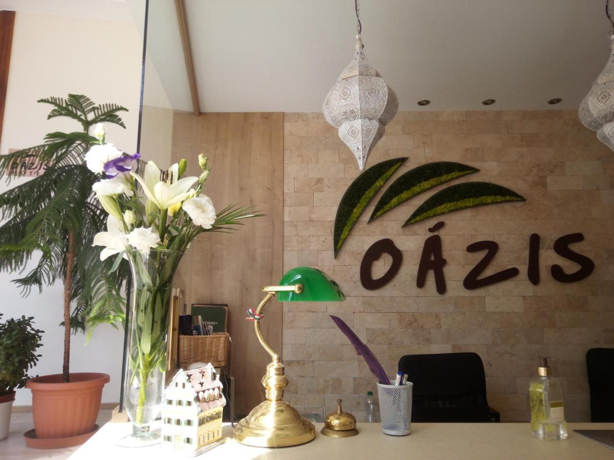 Oazis Hotel*** Kanije Dış mekan fotoğraf